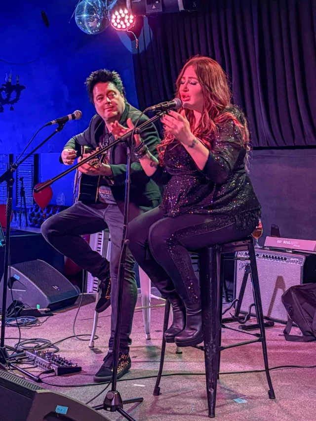 Katta eshak bilan jinsiy aloqa